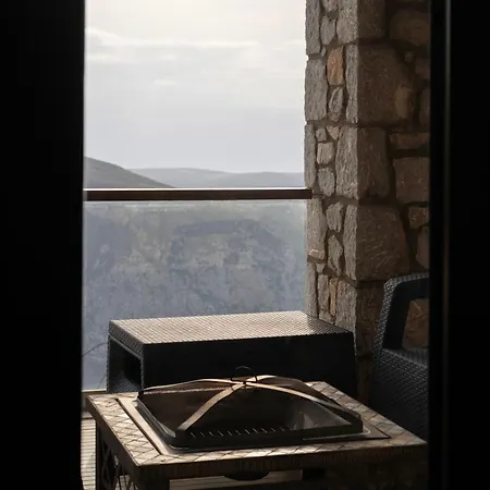 The View Maisonette By Alure * アラコバ
